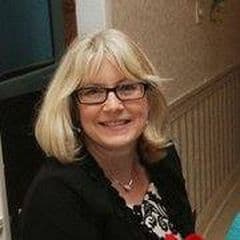 Christine Hooks profile picture