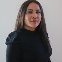 Laura Fox profile picture