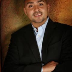 Miguel Hernandez picture