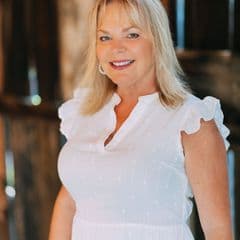 Daphne Jewell