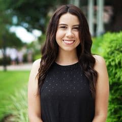 Olivia McLain