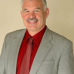 Ron Ekema