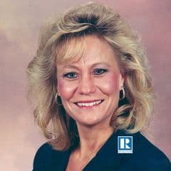 Julie Braden picture