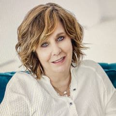 Katherine Voldeng
