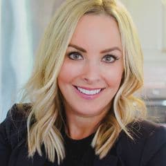 Becky Bauer