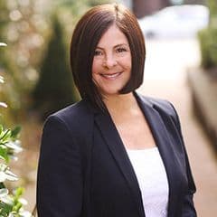 Karyn Flores profile picture