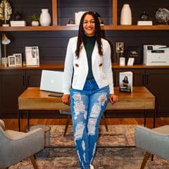 Ashley Thomas profile picture