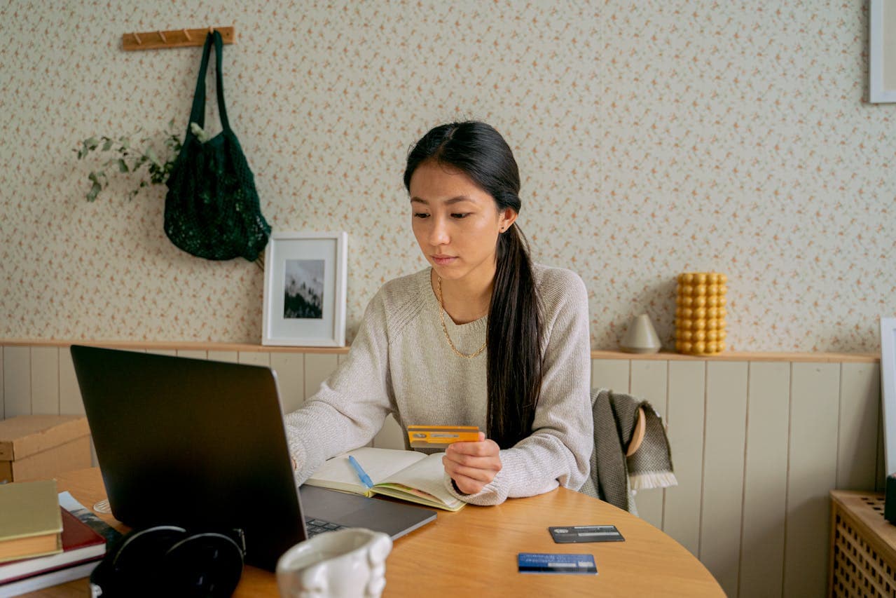 Upside Down on Your Mortgage? What To Do When YouHave To Sell.