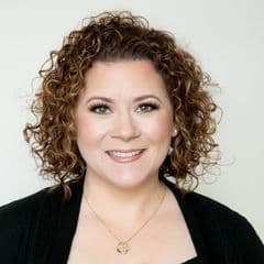 Angie Hobson profile picture